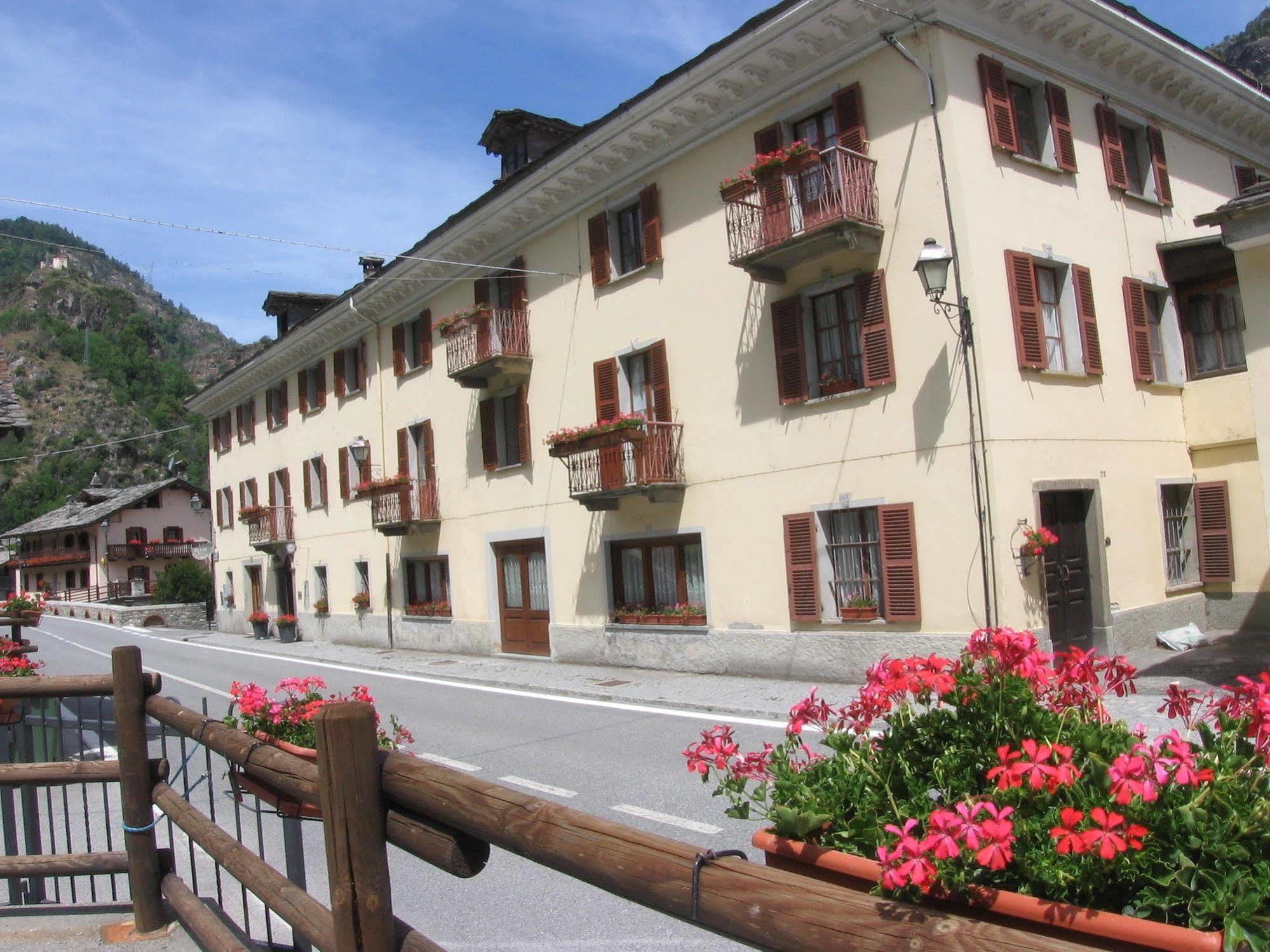 Hotel Col Du Mont Arvier Exteriér fotografie